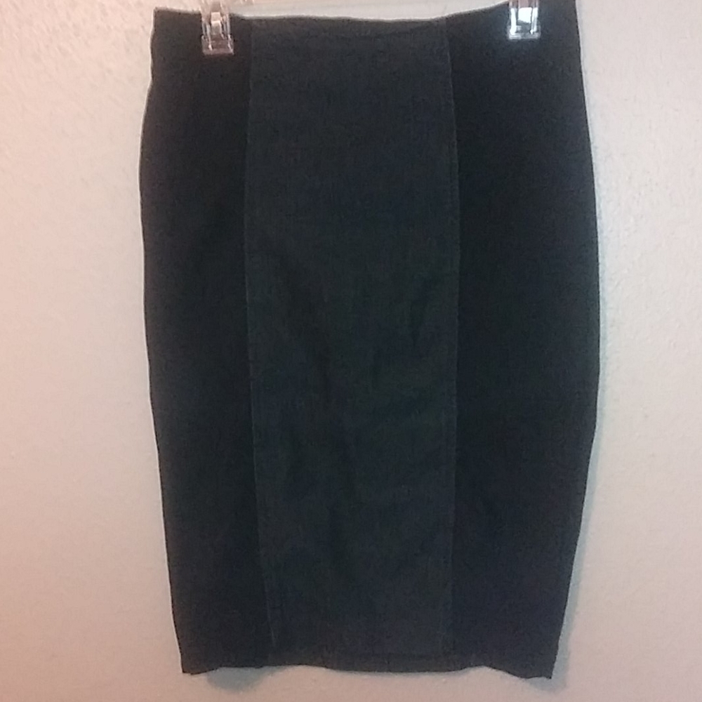 Bisou Bisou Stretch Pencil Skirt